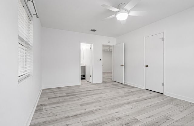 2060 NE 1st Street 16, Deerfield Beach, FL 33441