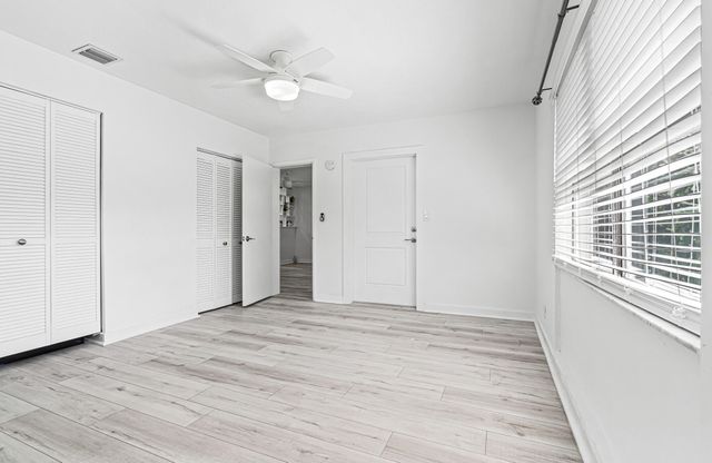 2060 NE 1st Street 16, Deerfield Beach, FL 33441