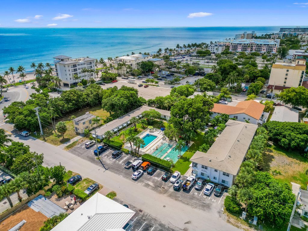 2060 NE 1st Street 16, Deerfield Beach, FL 33441