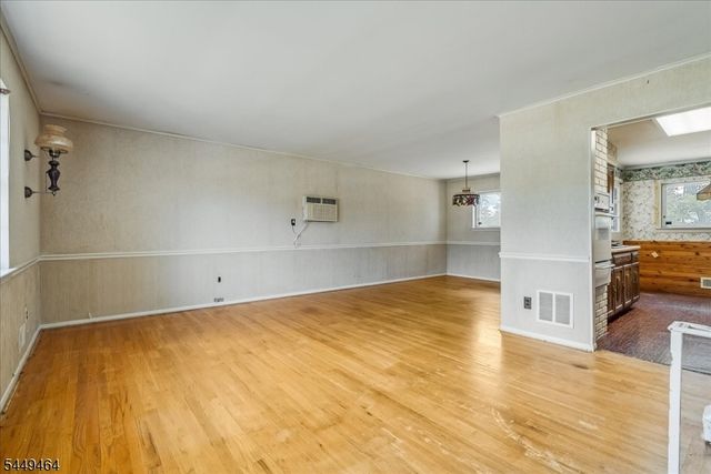 125 Clover Hill Dr, Mount Olive Twp., NJ 07836