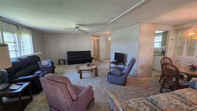 39820 US HIGHWAY 19 N 182, Tarpon Springs, FL 34689