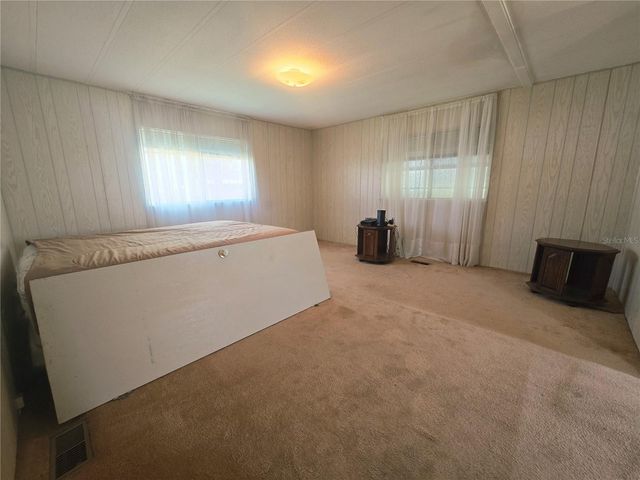 39820 US HIGHWAY 19 N 182, Tarpon Springs, FL 34689