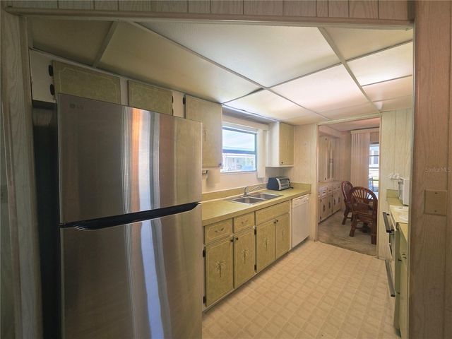 39820 US HIGHWAY 19 N 182, Tarpon Springs, FL 34689