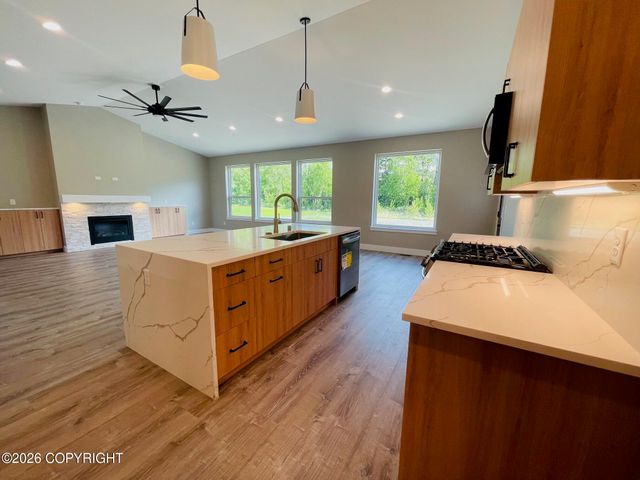 5741 S Gates Street, Palmer, AK 99645