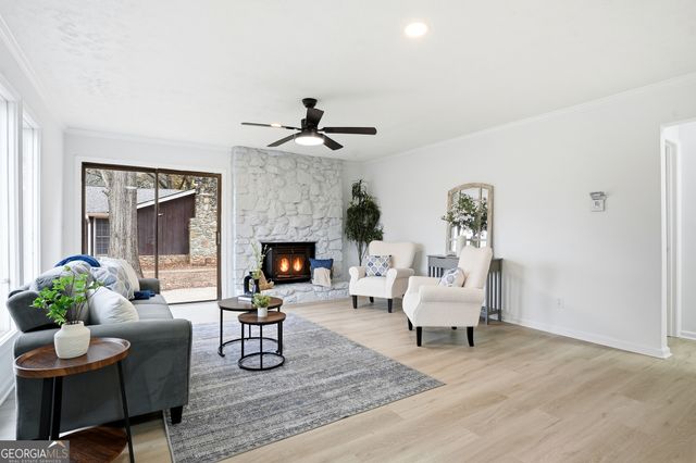 2344 Country Club Drive SE, Conyers, GA 30013