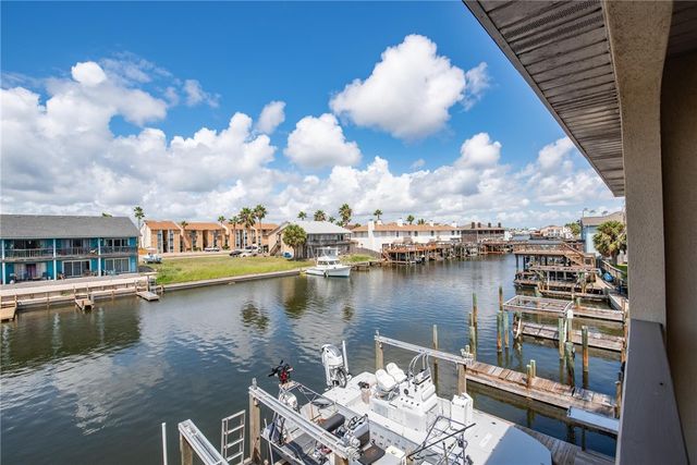 15417 GUN CAY Ct B, Corpus Christi, TX 78418