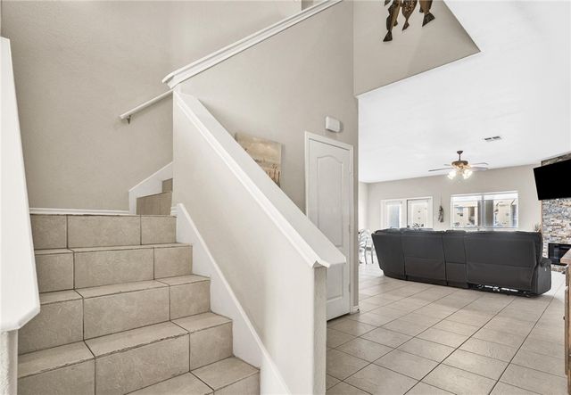 15417 GUN CAY Ct B, Corpus Christi, TX 78418