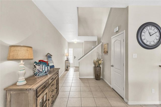 15417 GUN CAY Ct B, Corpus Christi, TX 78418