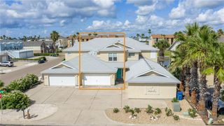 15417 GUN CAY Ct B, Corpus Christi, TX 78418