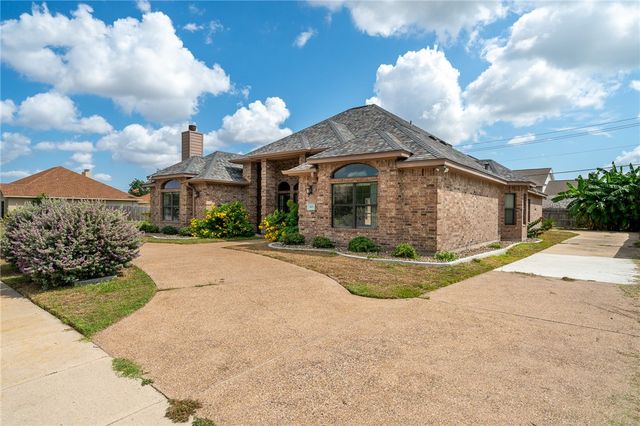 623 Broadway Blvd, Portland, TX 78374