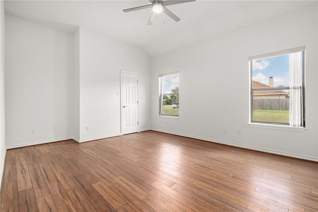 623 Broadway Blvd, Portland, TX 78374