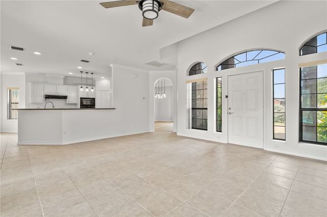 623 Broadway Blvd, Portland, TX 78374