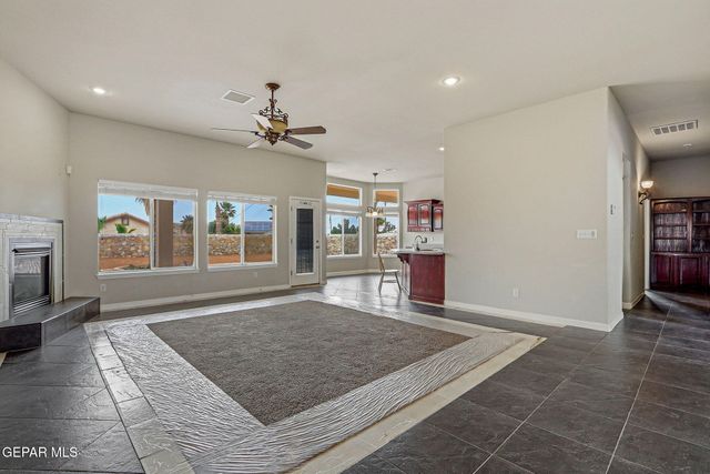 7371 9TH Street, Canutillo, TX 79835