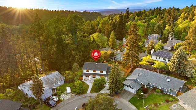 13400 SE 56th Place, Bellevue, WA 98006