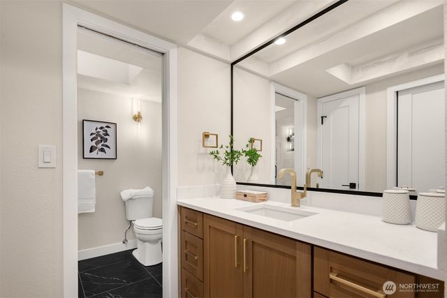 13400 SE 56th Place, Bellevue, WA 98006