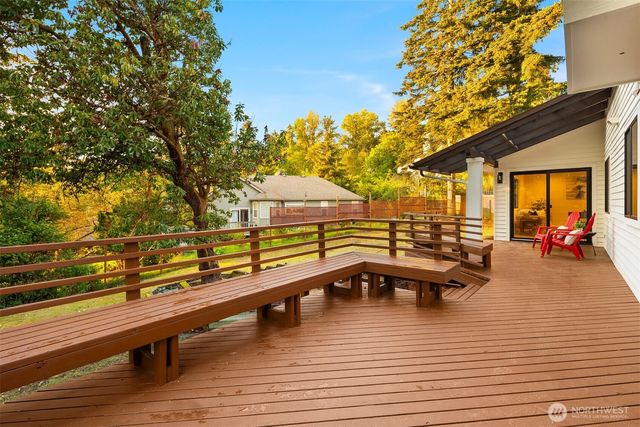 13400 SE 56th Place, Bellevue, WA 98006