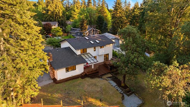 13400 SE 56th Place, Bellevue, WA 98006