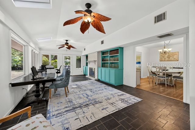 4 Robbers Row, Hilton Head Island, SC 29928