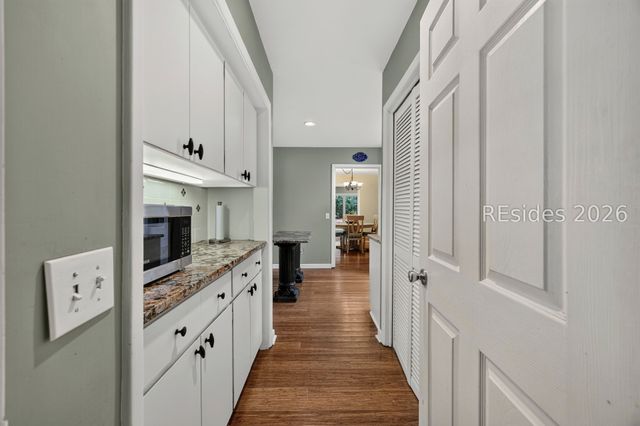 4 Robbers Row, Hilton Head Island, SC 29928