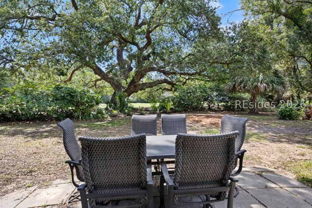 4 Robbers Row, Hilton Head Island, SC 29928
