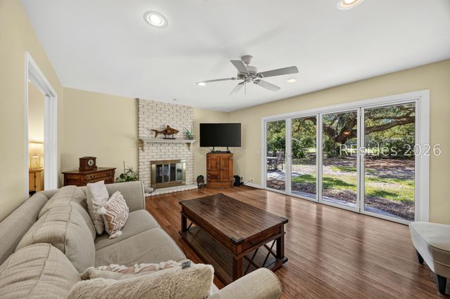 4 Robbers Row, Hilton Head Island, SC 29928