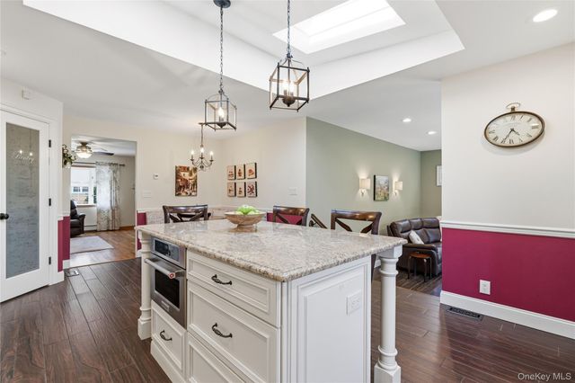 102 Commonwealth Avenue, Massapequa, NY 11758
