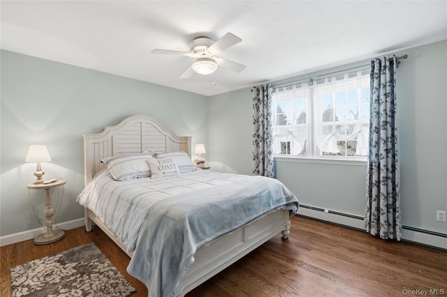 102 Commonwealth Avenue, Massapequa, NY 11758