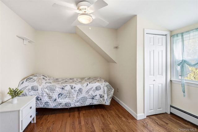 102 Commonwealth Avenue, Massapequa, NY 11758
