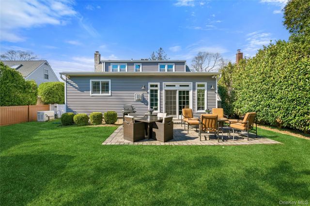 102 Commonwealth Avenue, Massapequa, NY 11758