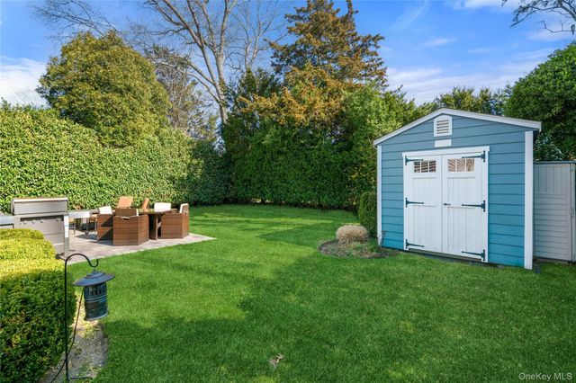 102 Commonwealth Avenue, Massapequa, NY 11758
