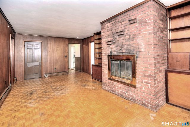 64 Russ Road, Trumbull, CT 06611