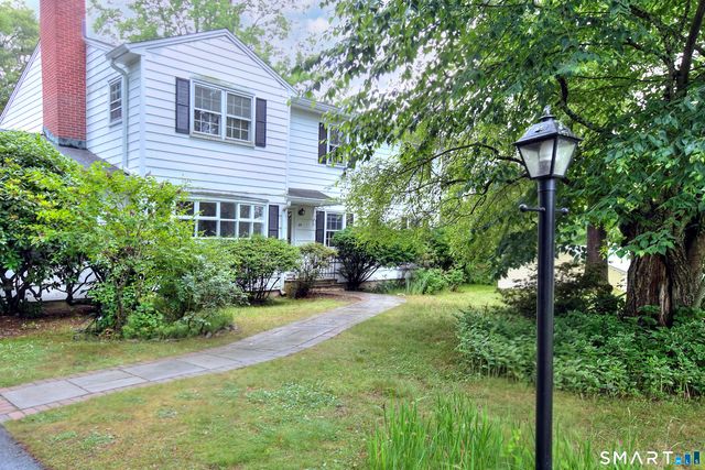 64 Russ Road, Trumbull, CT 06611