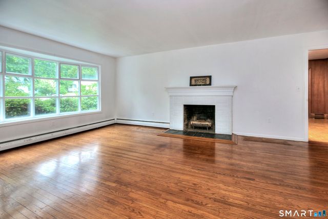 64 Russ Road, Trumbull, CT 06611