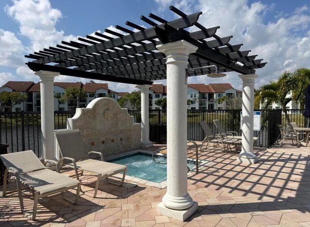 1312 Villa Lane, Boynton Beach, FL 33435