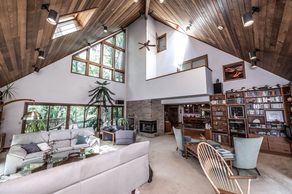 750 Mohican Lane, Mendota Heights, MN 55120 — photo 3