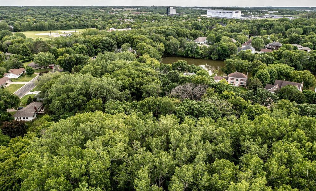 750 Mohican Lane, Mendota Heights, MN 55120 — photo 4