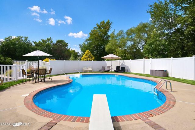 1618 Martin Road, Wall, NJ 07753