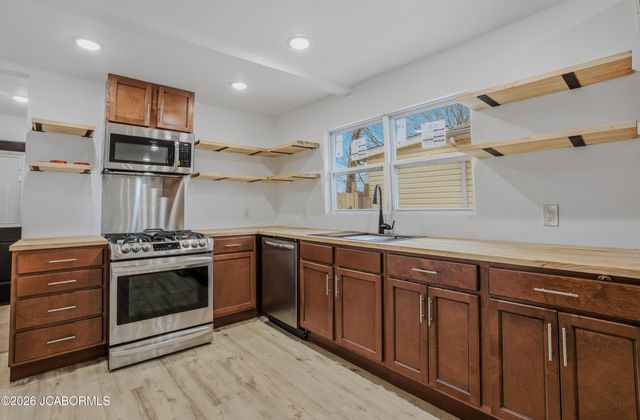 303 N 5TH STREET, Columbia, MO 65201