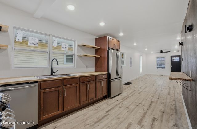 303 N 5TH STREET, Columbia, MO 65201