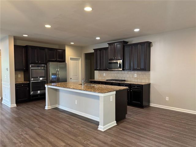 137 Madison Grace Avenue, Mcdonough, GA 30252
