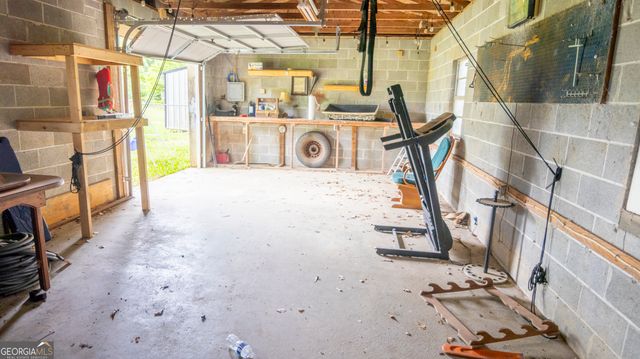 4 Johnson Avenue, Manchester, GA 31816
