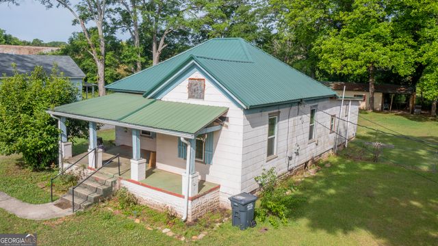 4 Johnson Avenue, Manchester, GA 31816