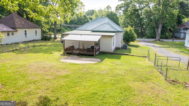 4 Johnson Avenue, Manchester, GA 31816