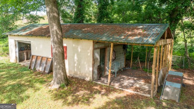 4 Johnson Avenue, Manchester, GA 31816