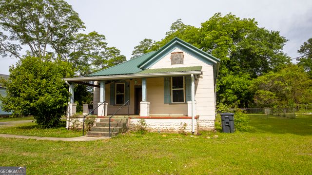 4 Johnson Avenue, Manchester, GA 31816