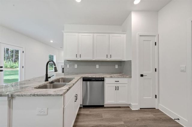 215 Laney Drive, Carrollton, GA 30117