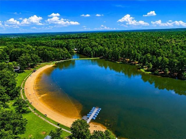 215 Laney Drive, Carrollton, GA 30117