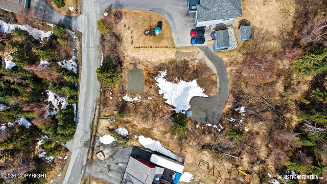 16037 Terracewood Lane, Anchorage, AK 99516