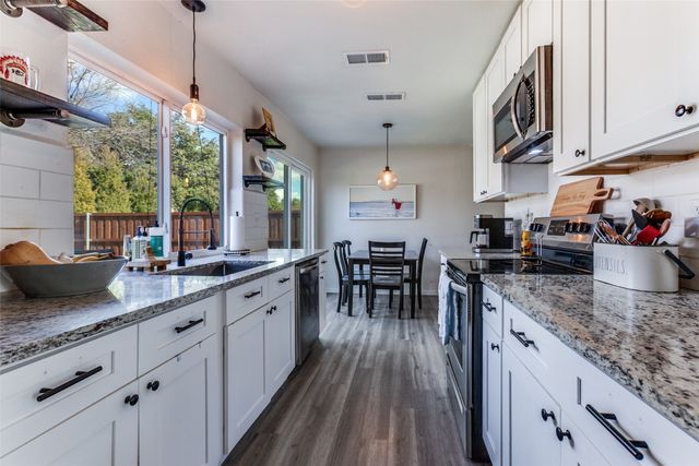 1121 Midway Drive, Richardson, TX 75081