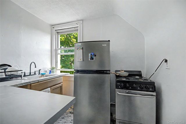 20 aka 22 Crescent Place, Yonkers, NY 10704